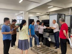表里缺乏适配银耳菌种高湿、高粘性粉料